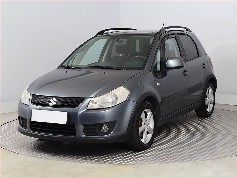 Suzuki SX4 (2009) 1.6 VVT, nová STK, Tažné - fotka 2 z 13