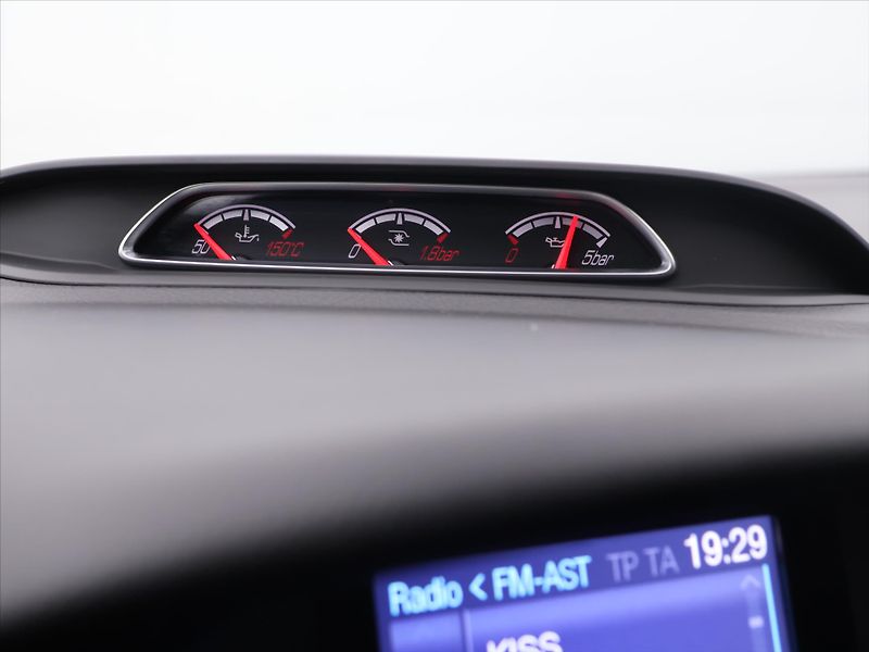 Ford Focus 2,0 EB 184kW ST Aut.klima - fotka 21 z 34