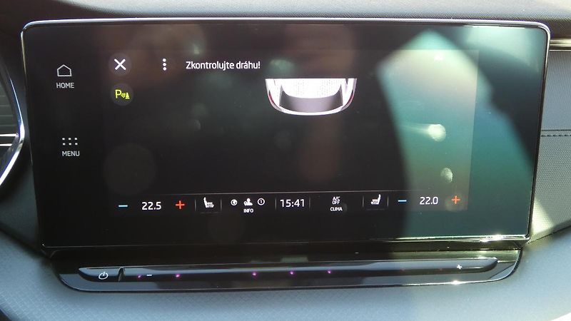 Škoda Octavia Combi 2,0 TDI Ambition - fotka 15 z 20