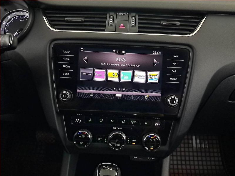 Škoda Octavia (2017) 1.6 TDI, Automat, Navi - fotka 11 z 23