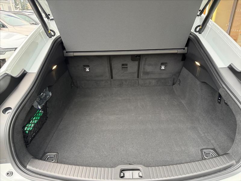 Volvo ES90 Ultra RWD Ext. Range 0525 - fotka 12 z 14