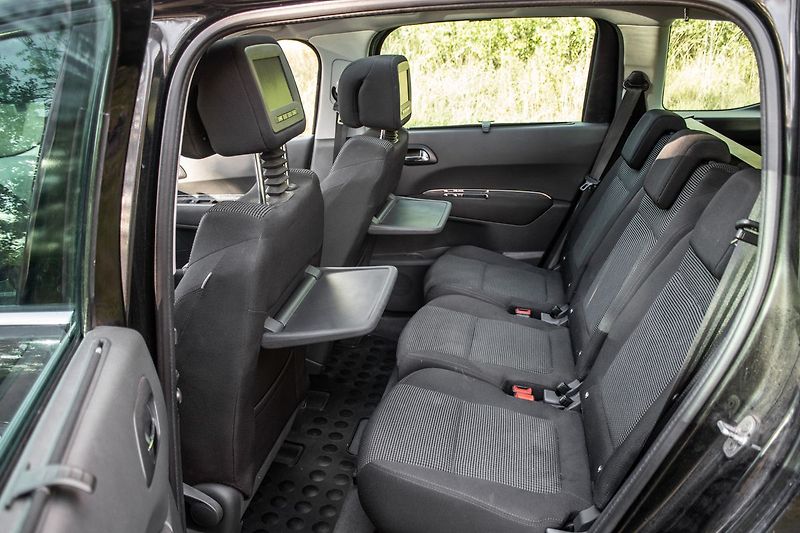 Peugeot 5008 - fotka 31 z 36