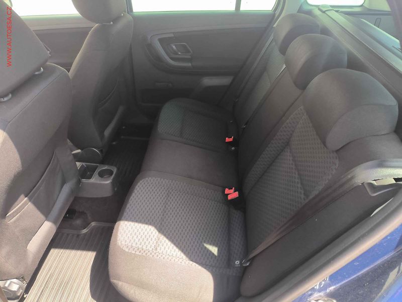 Škoda Fabia (2012) 1.4 16V, ČR, AC, tempo - fotka 10 z 16