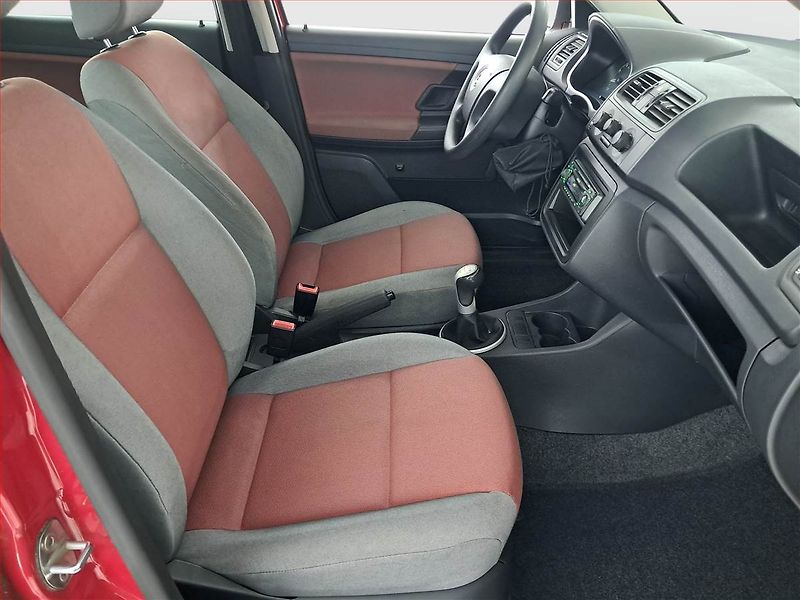 Škoda Fabia (2008) 1.2, ČR,1.maj, nová STK - fotka 9 z 13