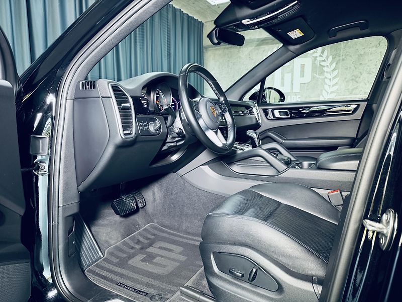 Porsche Cayenne (2022) 3.0*V6*OFFROAD*TOP - fotka 13 z 38