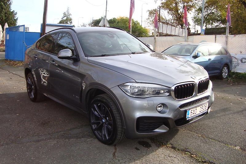 BMW X6 (2015) Xdrive,3.0d,M-Paket,ČR,1.Maj. - fotka 1 z 94