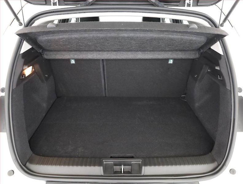 Renault Captur (2021) E-Tech Plug-in, Automat, ČR - fotka 17 z 20