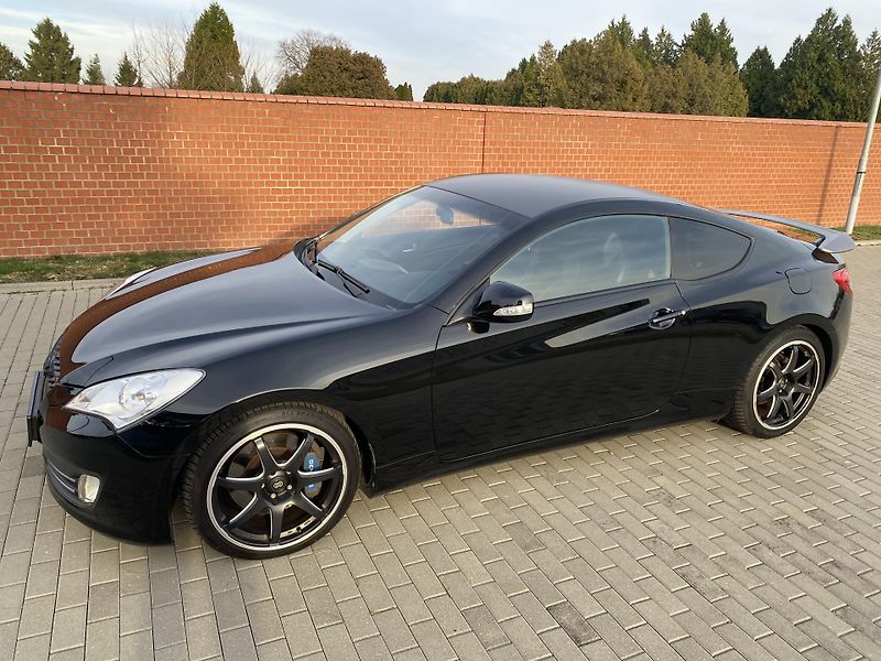 Hyundai Genesis (2013) 3.8i RS INDIVIDUAL  - fotka 22 z 57
