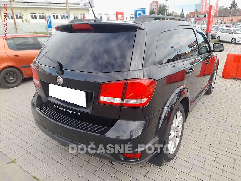Fiat Freemont (2013) 2.0 4x4, 7míst, ČR, servis - fotka 2 z 3