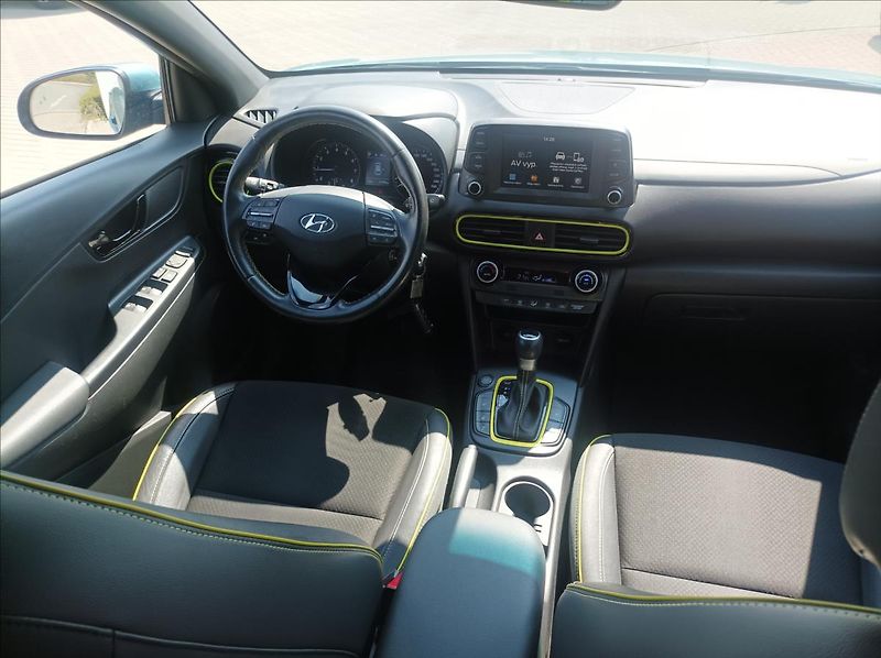 Hyundai Kona 1,6 Premium AUT. - fotka 9 z 21