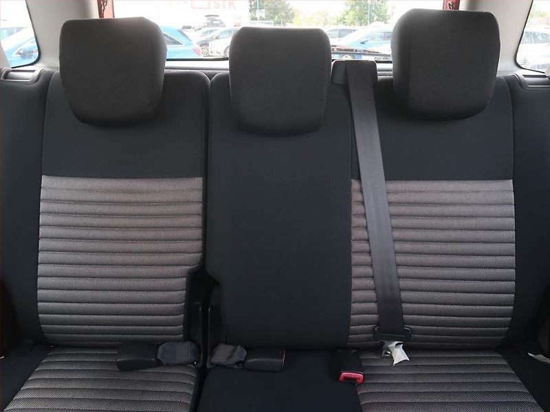 Suzuki SX4 (2009) 1.6 VVT, 4X4, Vyhř. sedaček - fotka 10 z 13