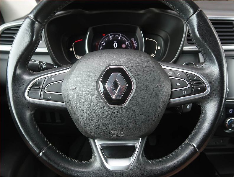 Renault Kadjar (2018) 1.2 TCe, Kůže, Tempomat - fotka 15 z 19