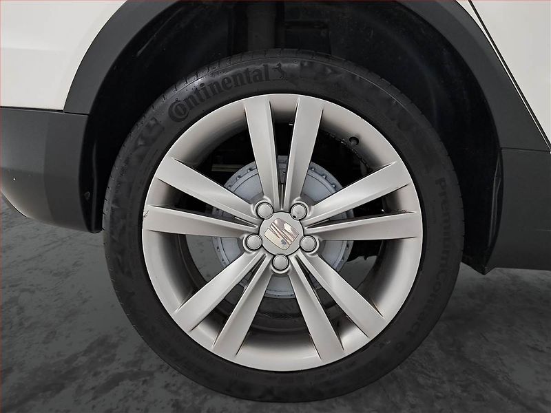 Seat Arona (2019) 1.0 TGI, Tempomat - fotka 15 z 17