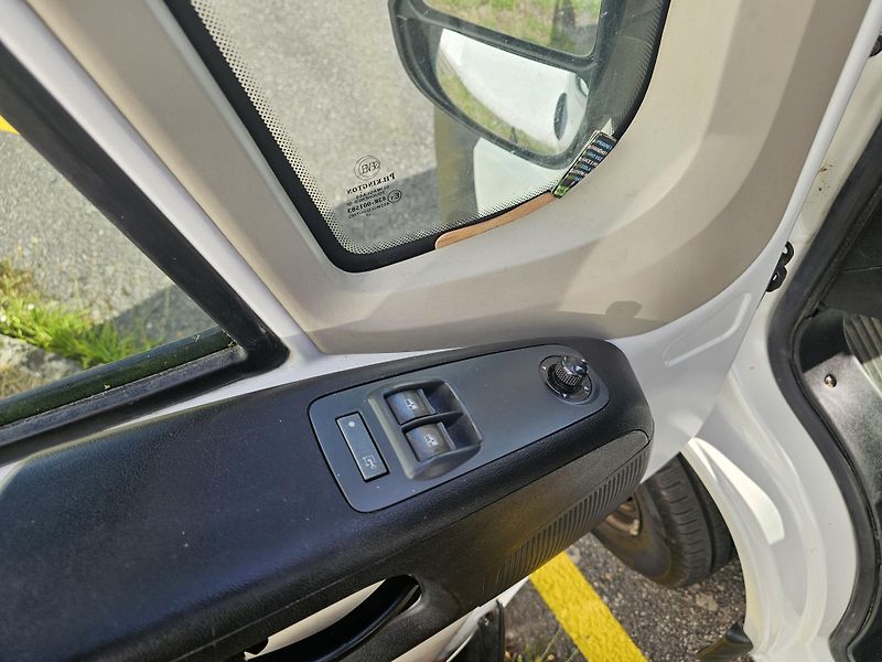Citroën Jumper (2013) 2.2HDI klima - fotka 10 z 17