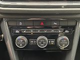 Volkswagen T-Roc 2.0 TSI 4x4 Highline - náhled 15