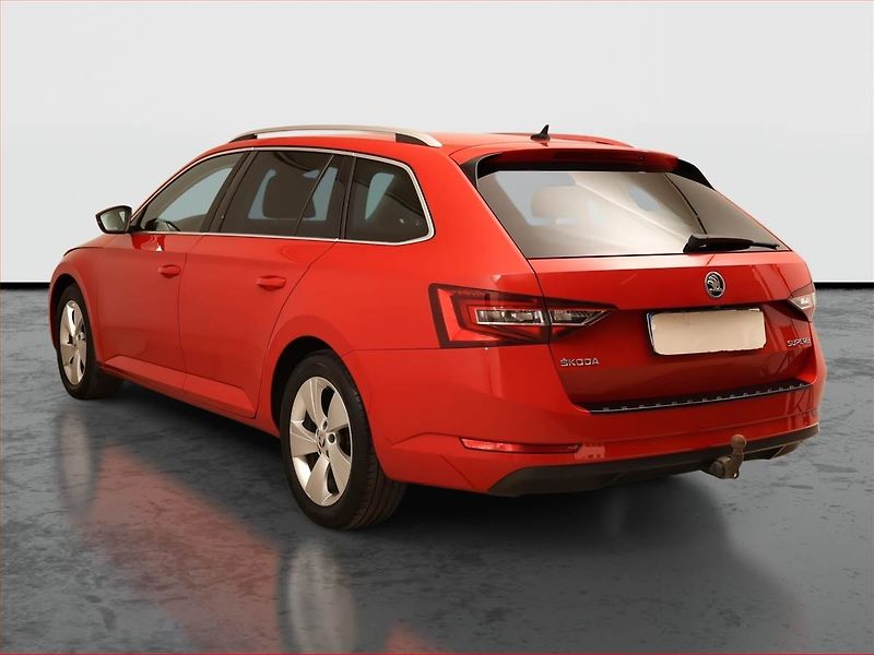 Škoda Superb (2016) 2.0 TDI, Serv.kniha, Kůže - fotka 4 z 21