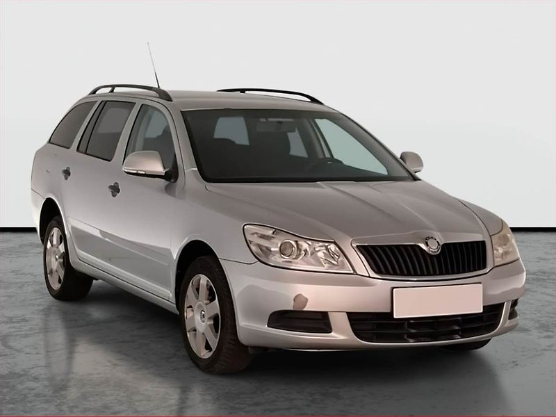 Škoda Octavia (2009) Ambiente 1.6 - fotka 1 z 18