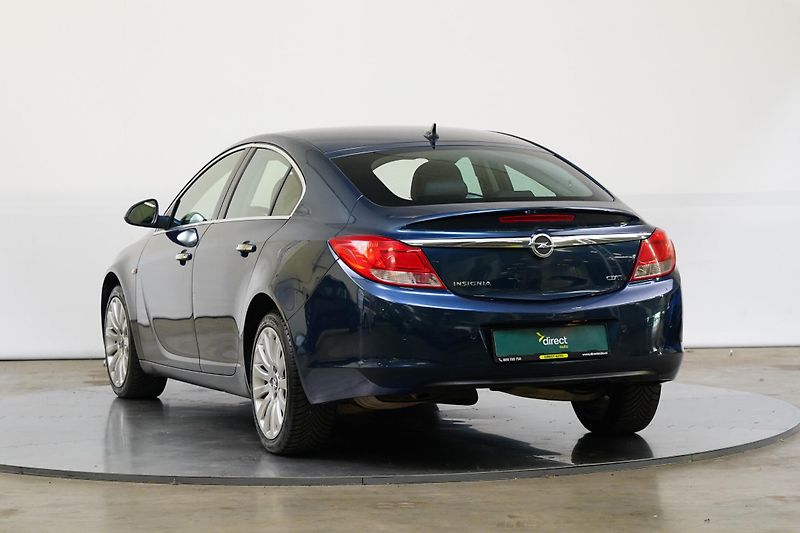 Opel Insignia - fotka 7 z 23