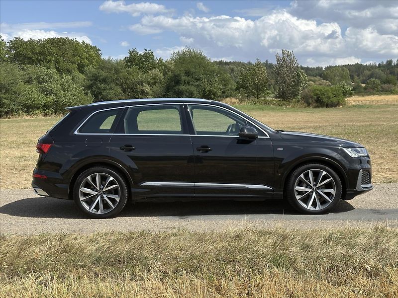Audi Q7 3.0 50 TDI quattro tiptronic S - fotka 8 z 36