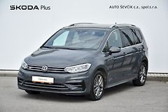 Volkswagen Touran (2021) R-Line 2,0 TDI 110kW 7DSG - fotografie inzerátu