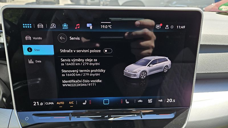 Volkswagen Golf Variant (2025) 1.5 eTSI 85kW Life DSG7 - fotka 25 z 34