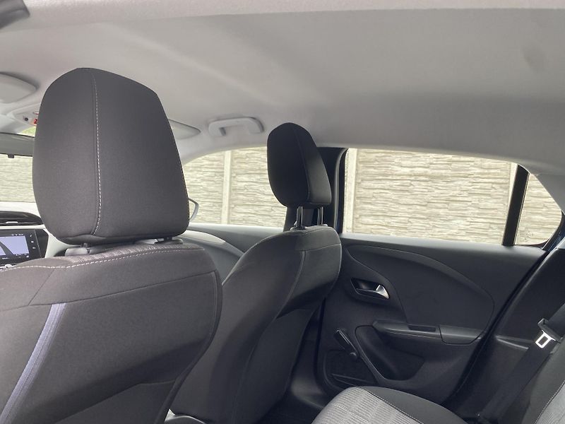 Opel Corsa 1.2i 75PS LIFE NAVI ALU 88TKM! - fotka 109 z 158