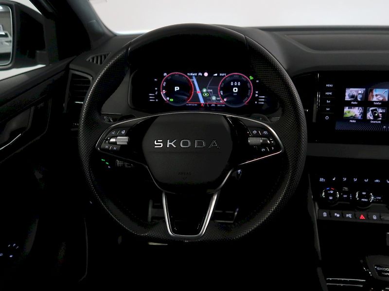 Škoda Karoq (2026) SPORTLINE 2.0TDI 110KW 4x4 DSG - fotka 16 z 44