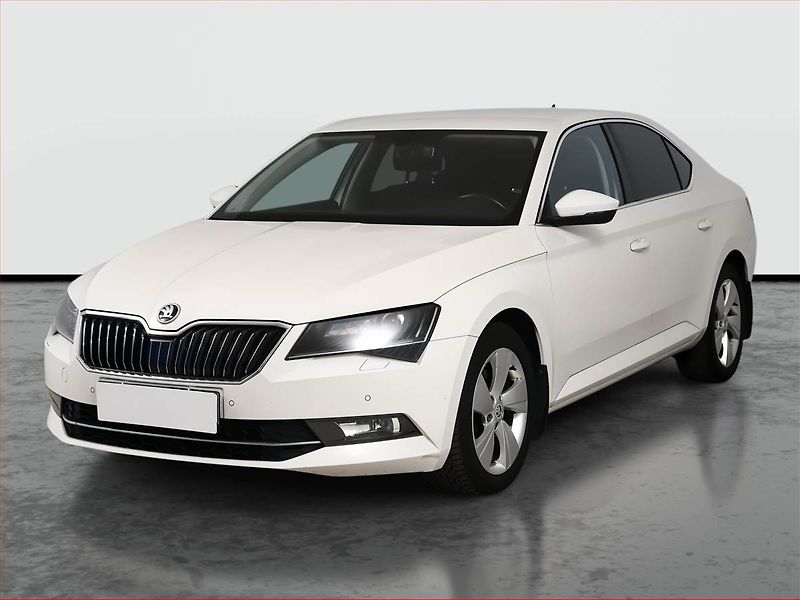 Škoda Superb (2016) Style 2.0 TDI, Automat, Navi - fotka 2 z 18