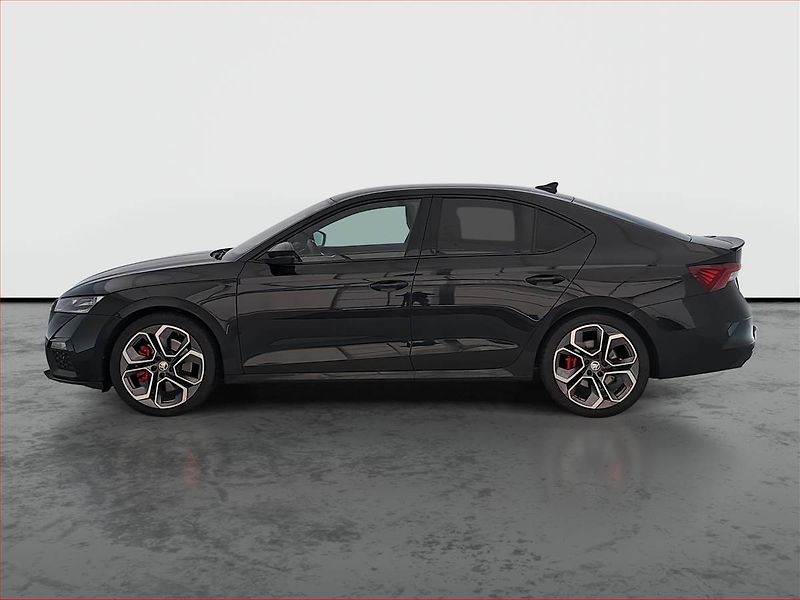 Škoda Octavia (2024) RS 2.0 TSI - fotka 3 z 23