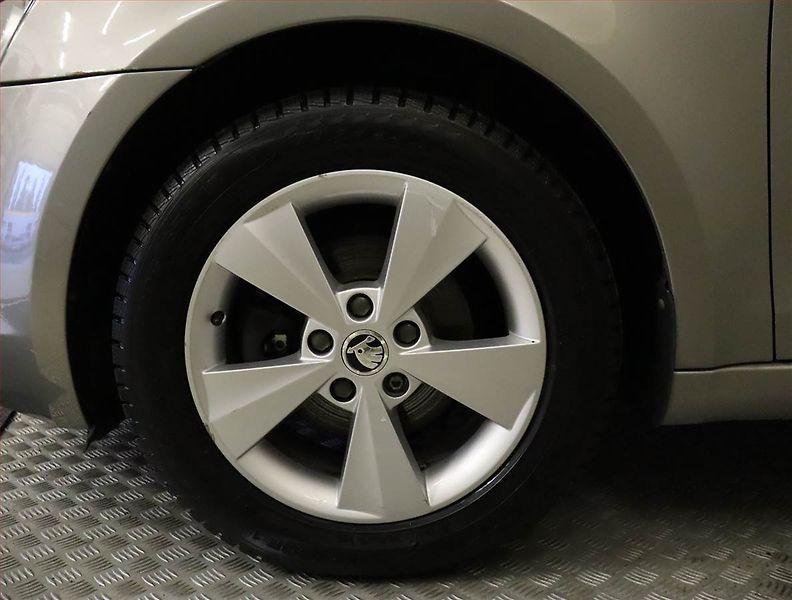 Škoda Octavia (2016) Ambition Plus 1.6 TDI - fotka 15 z 19