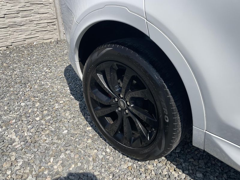 Land Rover Discovery Sport 2.0TDi 180PS 4x4 R-DYNAMIC TOP - fotka 49 z 180