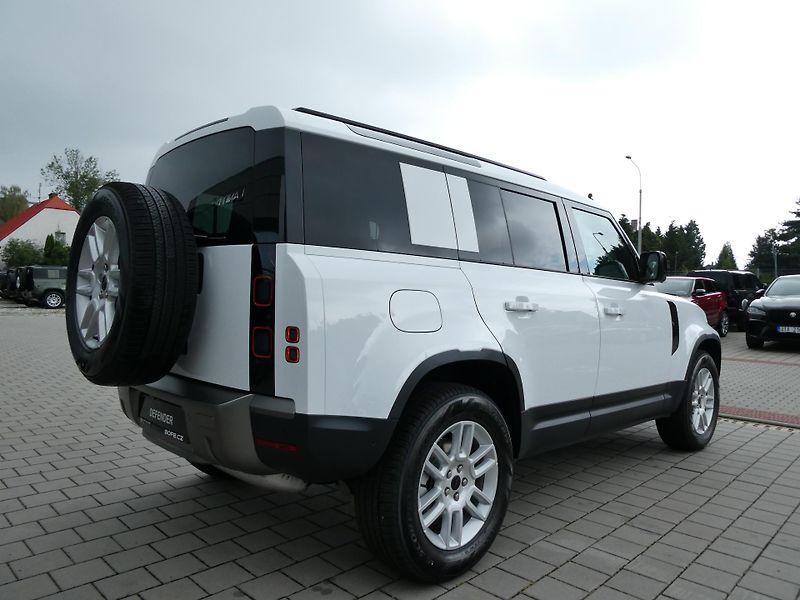 Land Rover Defender 110 S D200 - fotka 7 z 32