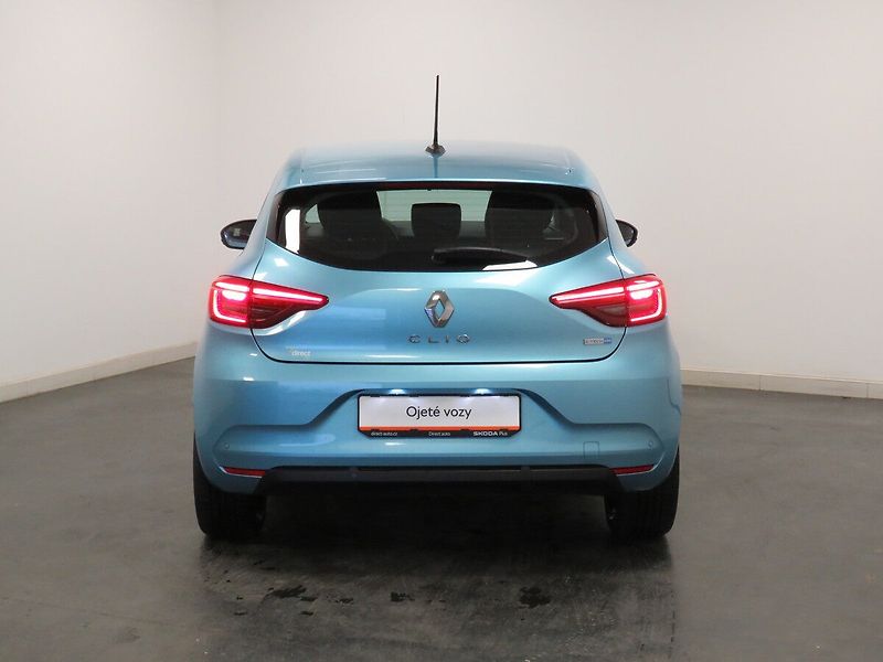 Renault Clio - fotka 6 z 23