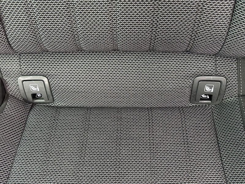 Škoda Superb (2021) Combi 1.4 TSI iV DSG Style - fotka 27 z 31