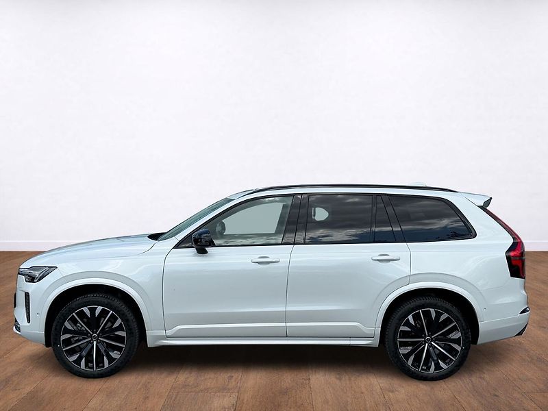 Volvo XC90 PLUS B5, 360°, VZDUCH - fotka 2 z 24