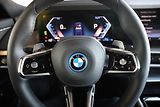 BMW Řada 7 750e xDrive - náhled 35