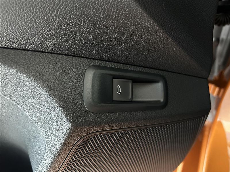 Škoda Kamiq 1,0   TSI85kW,1.MAJITEL,ČR,FIR - fotka 34 z 35