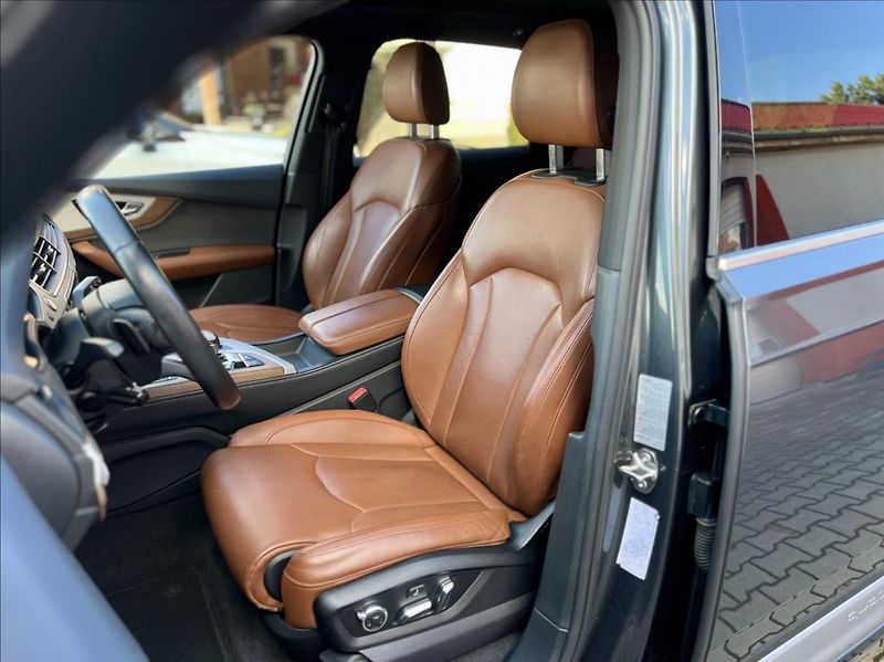 Audi SQ7 4,0 TDi QUATTRO MATRIX MASÁŽE - fotka 9 z 62