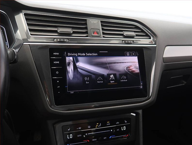 Volkswagen Tiguan Allspace (2022) Life 2.0 TDI, digi klima - fotka 19 z 31