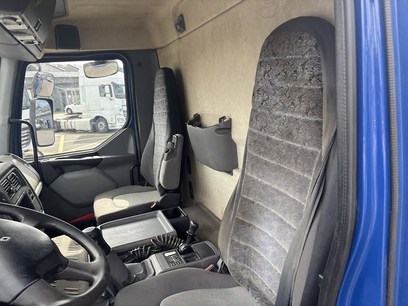 Renault Premium 420 6x2 HR - fotka 12 z 16