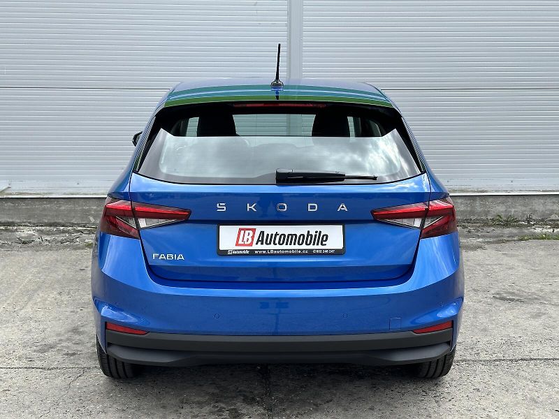Škoda Fabia 1.0TSi 95PS Selection LED V.Co - fotka 5 z 33