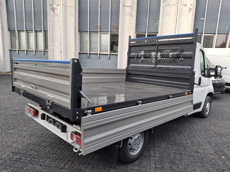 Peugeot Boxer (2025) Valník kabina 3500 L3 140k - fotografie inzerátu