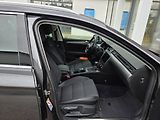 Volkswagen Passat Variant (2019) Passat Alltrack 2.0 BiTDI - náhled 46