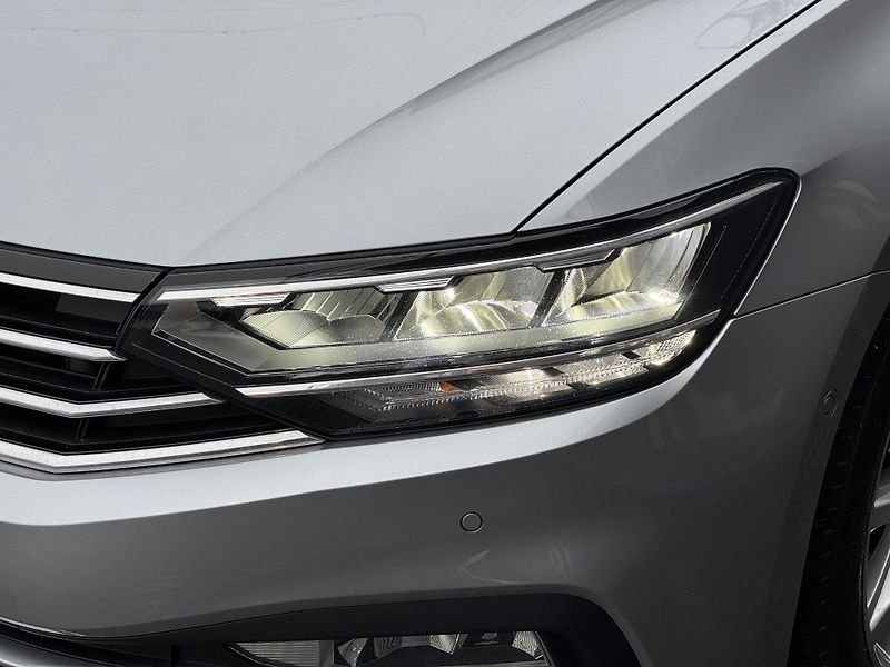 Volkswagen Passat (2020) 1.5TSi DSG Elegance, ČR, 360° - fotka 40 z 46