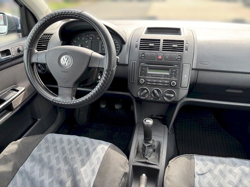 Volkswagen Polo (2008) A04 COMFO 44 2V M5F - fotka 24 z 27