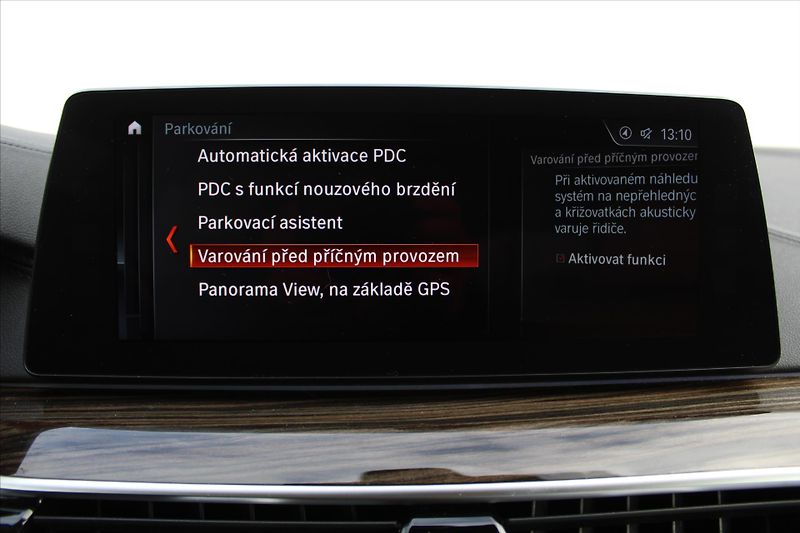 BMW Řada 5 540i xDrive 250kW LUXURY ČR - fotka 27 z 35