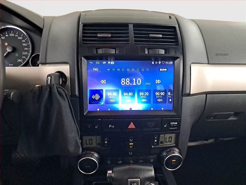Volkswagen Touareg (2009) 3.0 TDI, 4X4, Automat, Xenony - fotka 12 z 21