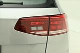 Volkswagen Passat 2,0 TDI 140 kW DSG ELEGANCE Zá - náhled 31