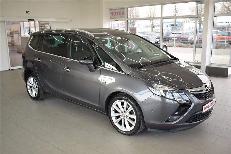 Opel Zafira 2,0 CTDi,7-míst,Nav,Innovation - fotka 3 z 27