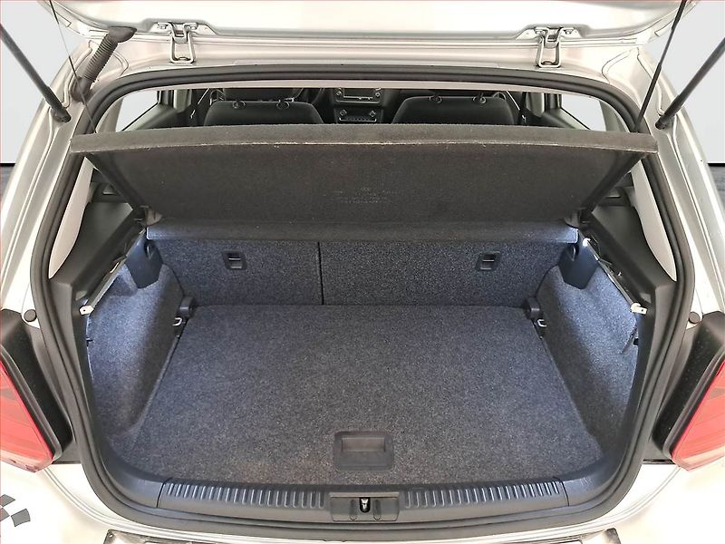 Volkswagen Polo (2016) 1.2 TSI, Tempomat - fotka 14 z 17